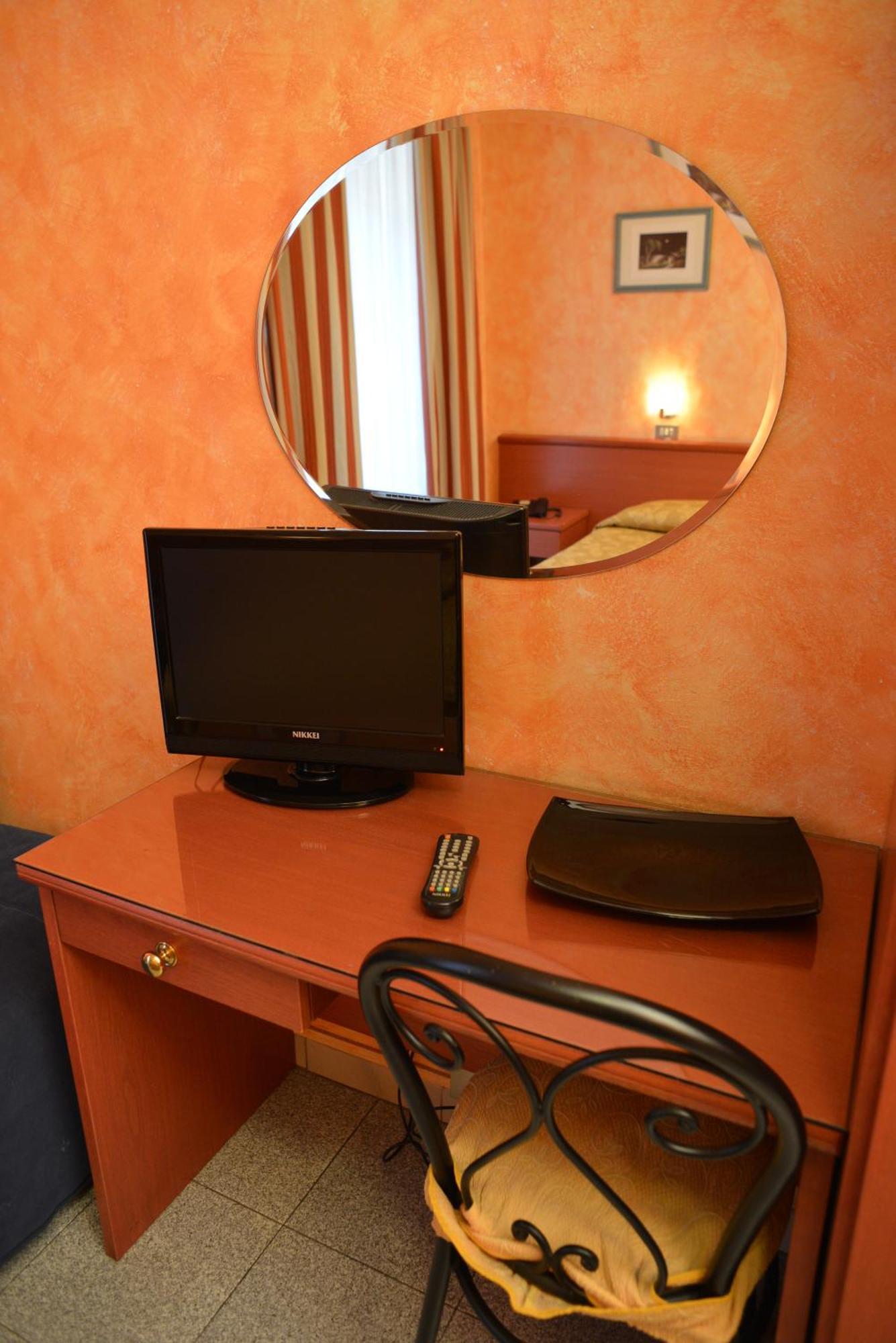 Hotel Aurora Mailand Zimmer foto